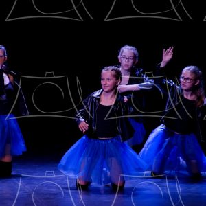 1-15-DANSE TA VIE-37 Product