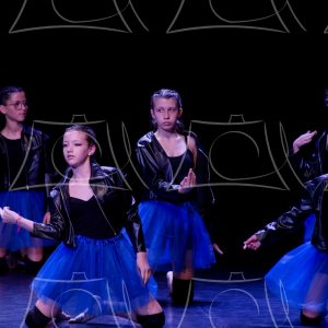 1-15-DANSE TA VIE-39 Product