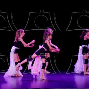 2-16-BILLY ELLIOT39 Product